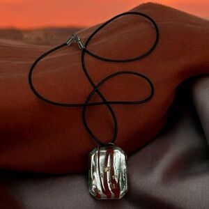 Elegant Silver and Red Glass Pendant Necklace